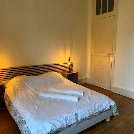 F4 Centre Moulins Apartment