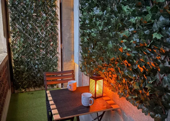 Апартаменты F4 Cosy Centre - 3 Lits Doubles -ideal Famille & Sejour Pro *